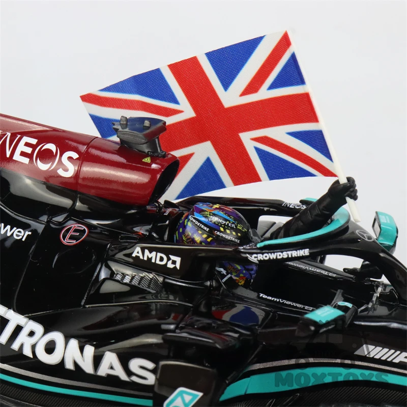 MINICHAMPS 1:18 F1 2021 MB PETRONAS W12 E #44 L.HAMILTON Winner BRITISH  W/FLAG Diecast Model Car