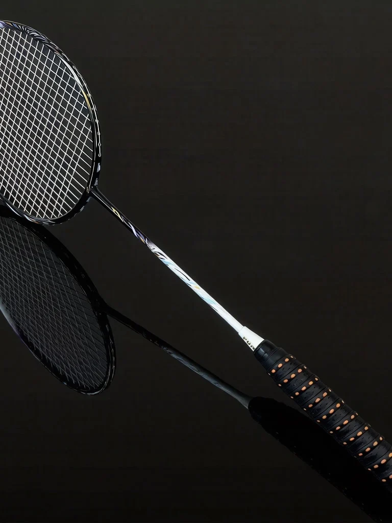 ultra-light-carbon-fiber-badminton-racket-5u-high-rigidity-training-professional-high-end-long-lasting-offense-and-defense-ba