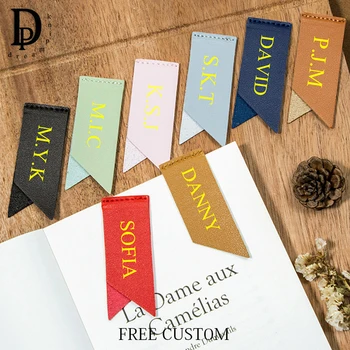 Niestandardowe inicjały Skórzana zakładka do książki Artykuły papiernicze dla uczniów Logo Engeve Śliczny znacznik strony książki Aktywność Pamiątka Prezent z okazji ukończenia szkoły