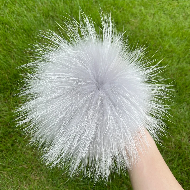 Weicher Bommel aus 100 % natürlichem Fuchspelz, Bommel aus Waschbärfell für Mützen, Mützen, Taschen, Schals – Detail 9
