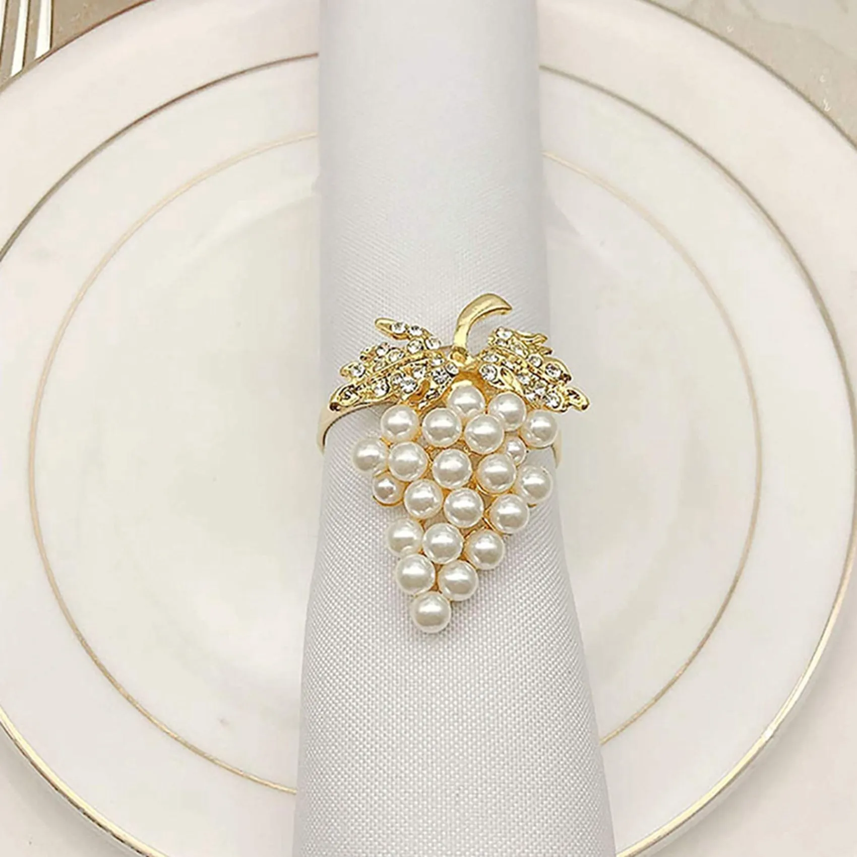 AT44-Juego de 12 servilleteros de uvas con soporte de anillo de servilleta de aleación con incrustaciones de diamantes y perlas de imitación brillantes