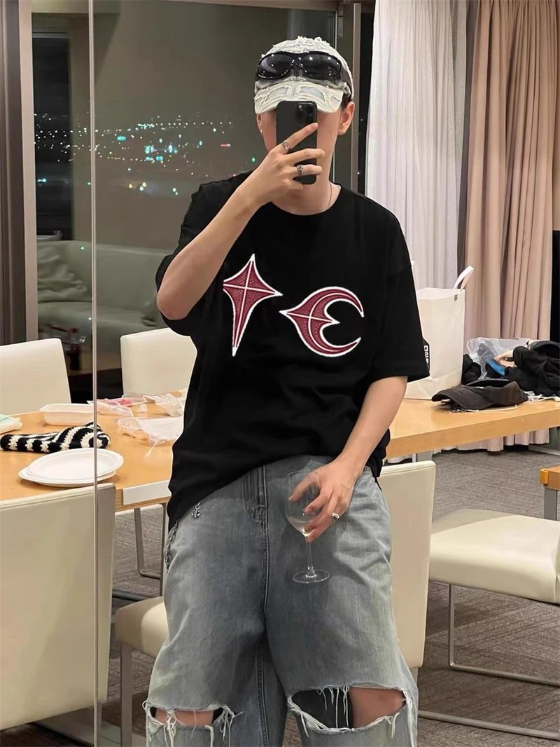 

THUG CLUB embroidered short sleeved Korean high street loose casual men's and women's oversized pure cotton round neck T-shirt