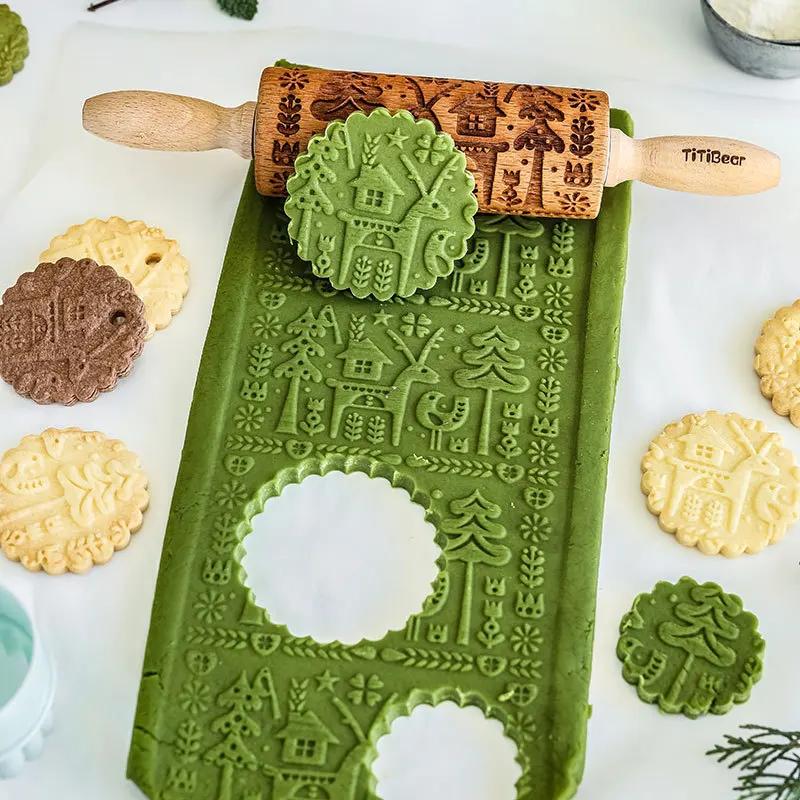 

Wooden Christmas Halloween Cookie Printing Elk Ghost Snowflake Stamp Rolling Pin for Baking Cookie Chocolate Pastry 3D Mold
