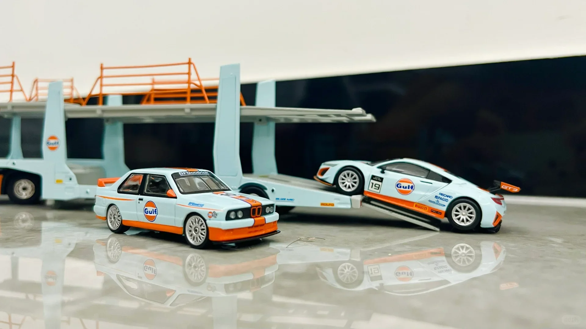 mini gt car model limited edition luxury 1/64 gulf Acura nsx gt3 Land Rover Defender bmw m3 cars model boy collection toys gift