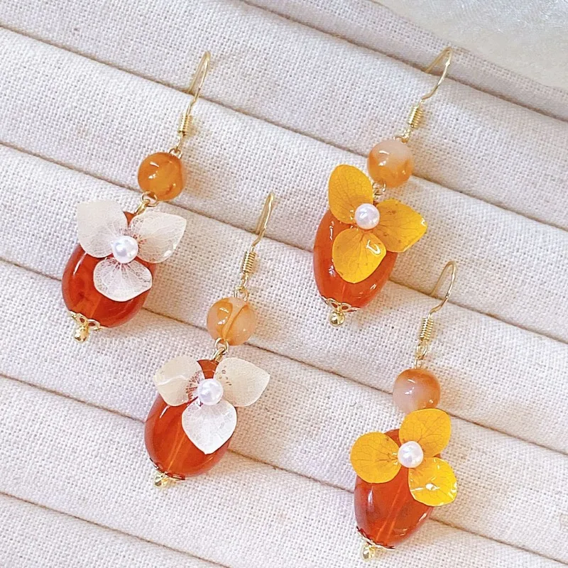 

Handmake Epoxy Resin Dried Flower Earrings Unique Natural Stone Earring With Pressed Flowers Women Statement Jewelry Wholesale