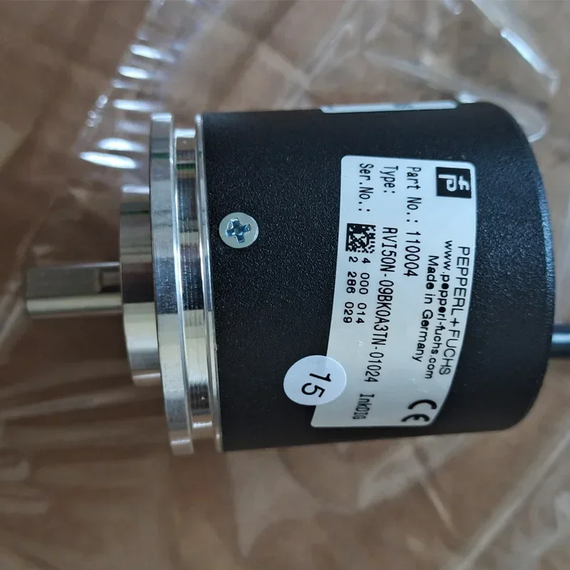 

2025.5 German Pepperl + Fuchs Incremental Rotary Encoder ENA58IL-S10CA5-3600UD1-RAA Original And Genuine Now