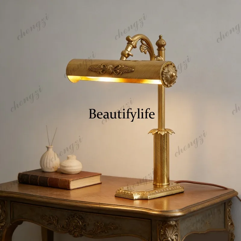 

01A French retro office desk lamp European villa luxury classical study decorative desk lamp