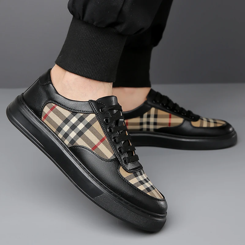 أحذية بيضاء للرجال، أحذية تزلج كاجوال للزوجين، أحذية رياضية مريحة، أحذية تنس نسائية خفيفة للمشي لعام 2025