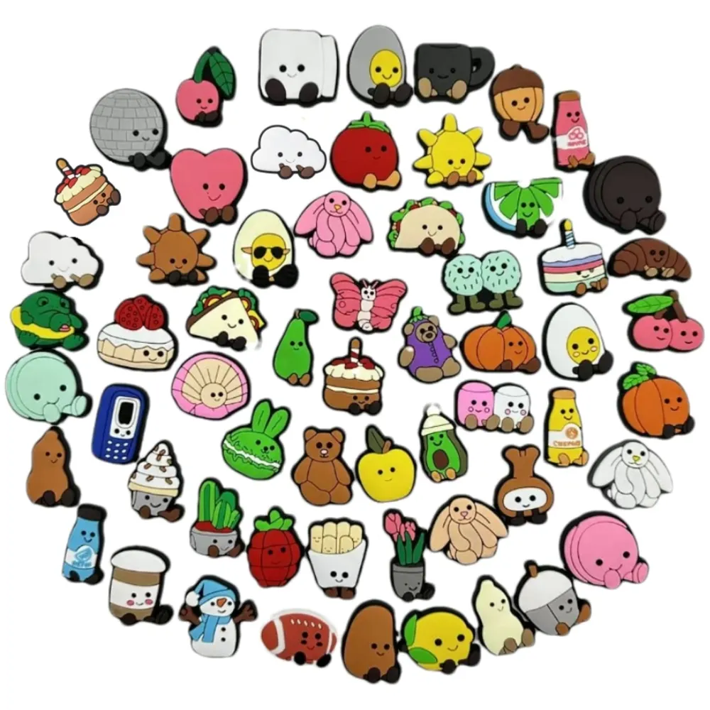 Con simpatici alimenti, animali e personaggi stravaganti. Personalizza le tue scarpe con questi accessori dolci e giocosi.