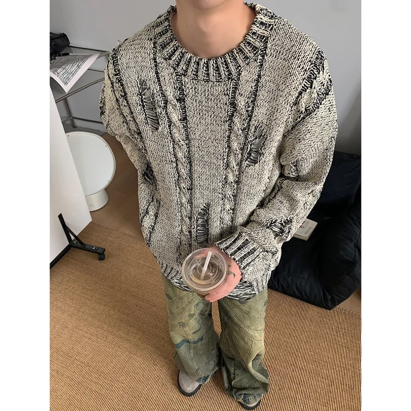 American vintage Waste Soil Wind Damage Sweater Men's Autumn and Winter Hole Design Sense High Street Idle Sle Beggar Knit