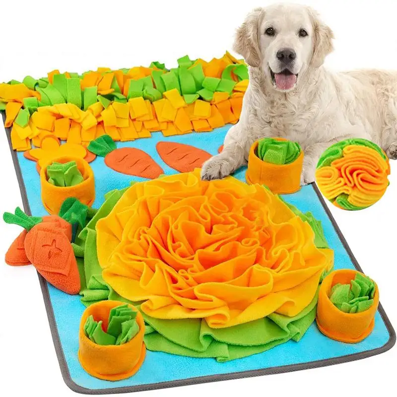 

Dog Sniffing Mat Dog Feeding Pad Interactive Natural Foraging Dog Puzzle Toys Pet Sniff Mat with Squeaky Carrots Pet Dispenser