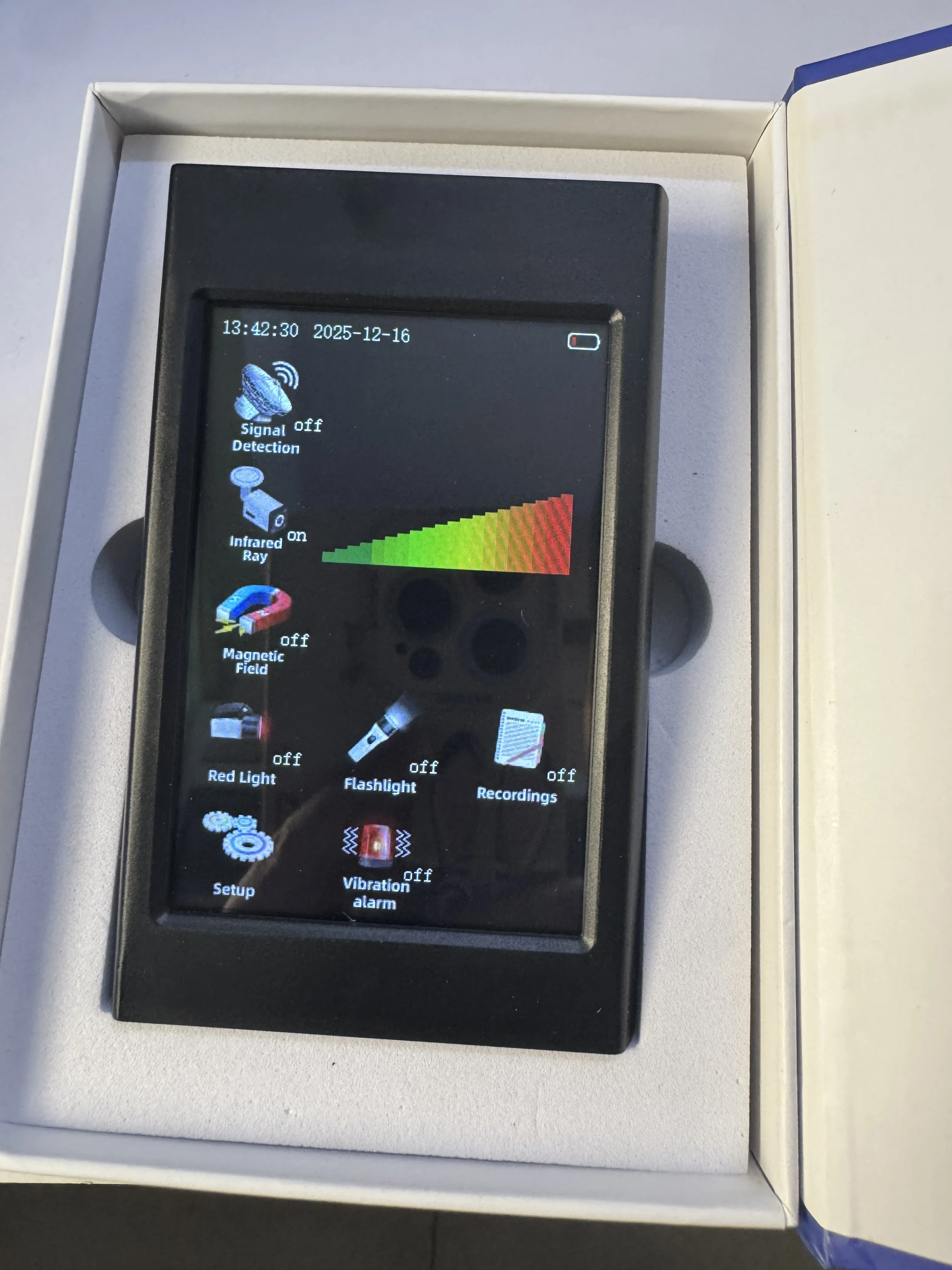 

AI Smart Многофункциональный детектор шпионских гаджетов GPS-трекер/обнаружение скрытой камеры Wi-Fi, гаджет безопасности для всех сценариев