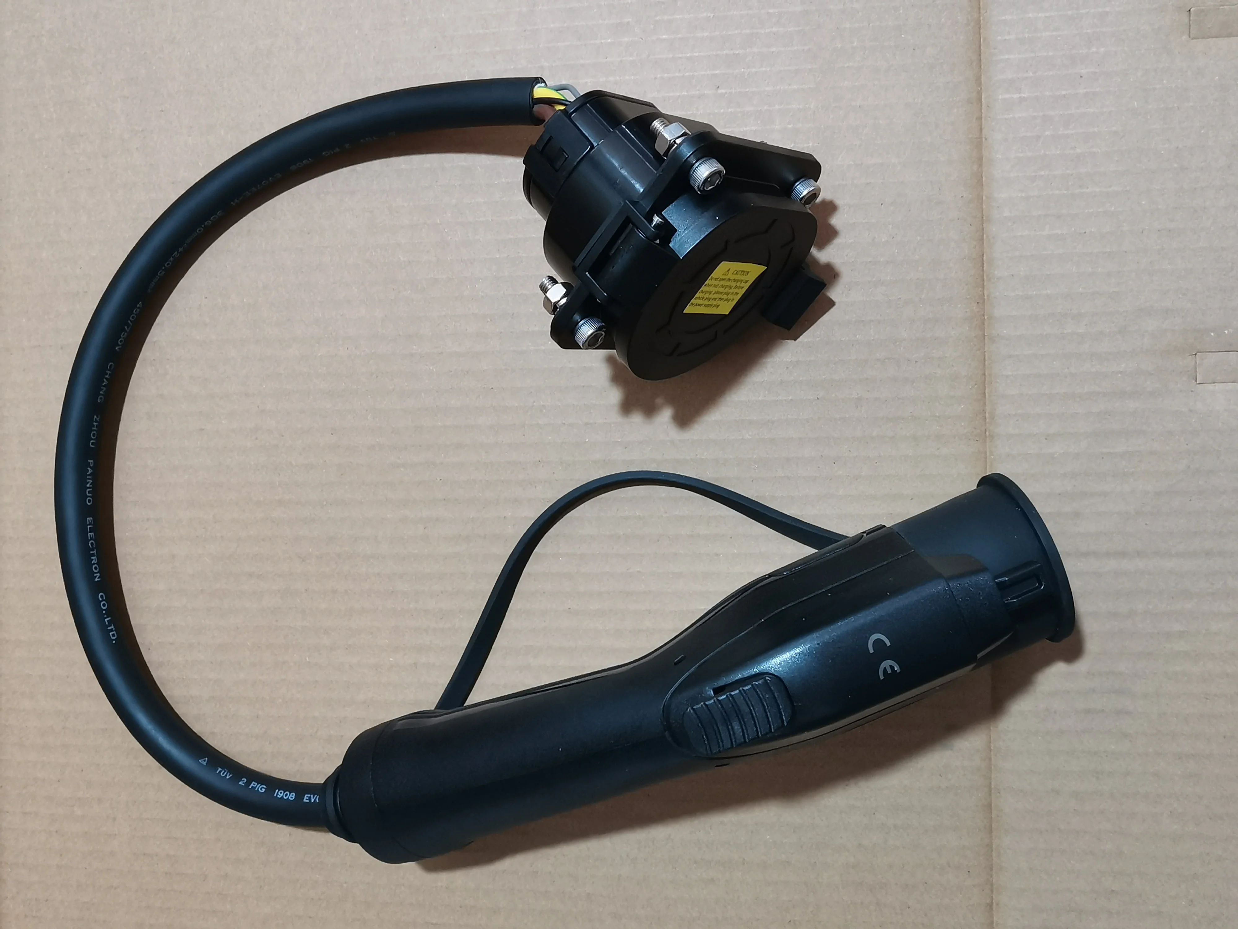 32A 240V Single phase Type 2 socket to Type 1 plug EV charger adapter