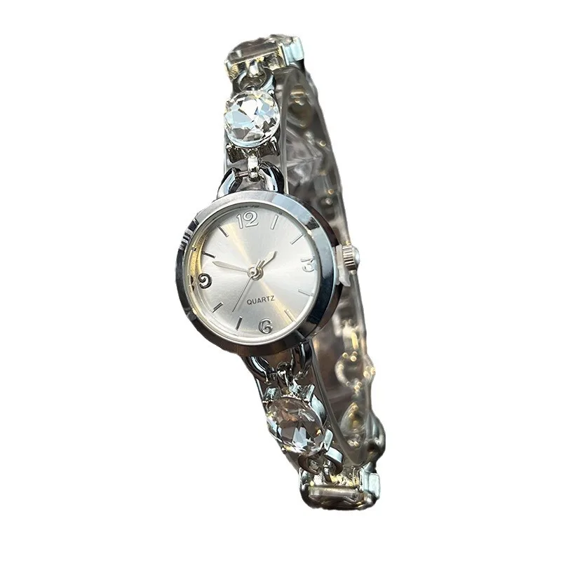 ZH192 Orologio da donna alla moda con cuore profondo del mare Bracciale squisito con orologio al quarzo di lusso leggero intarsiato con diamanti, orologi da donna