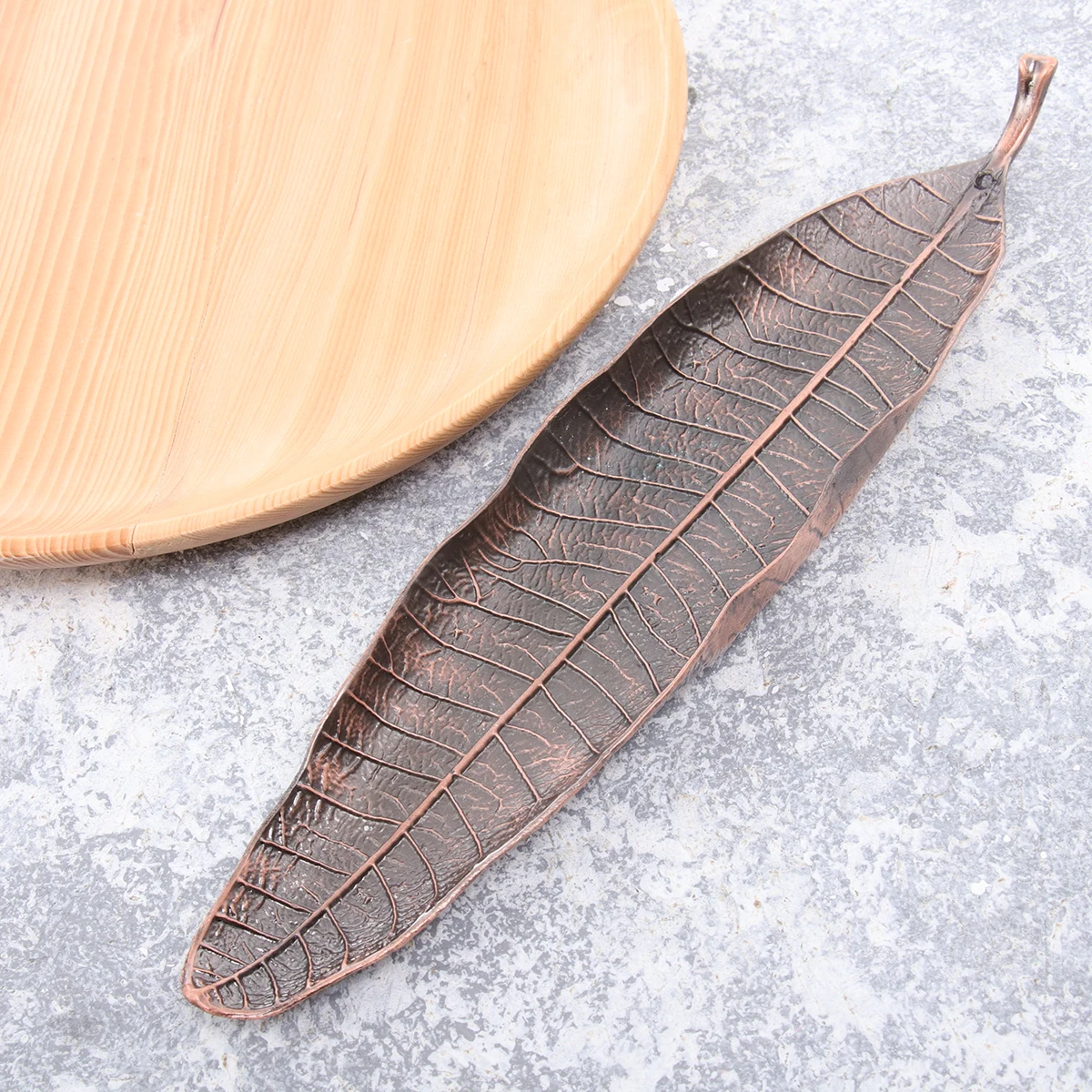 

Alloy Burner Leaf Design Metal Incense Stick Holder Red Bronze Home Ornamental Yoga Meditation Unique Style Incense Tray