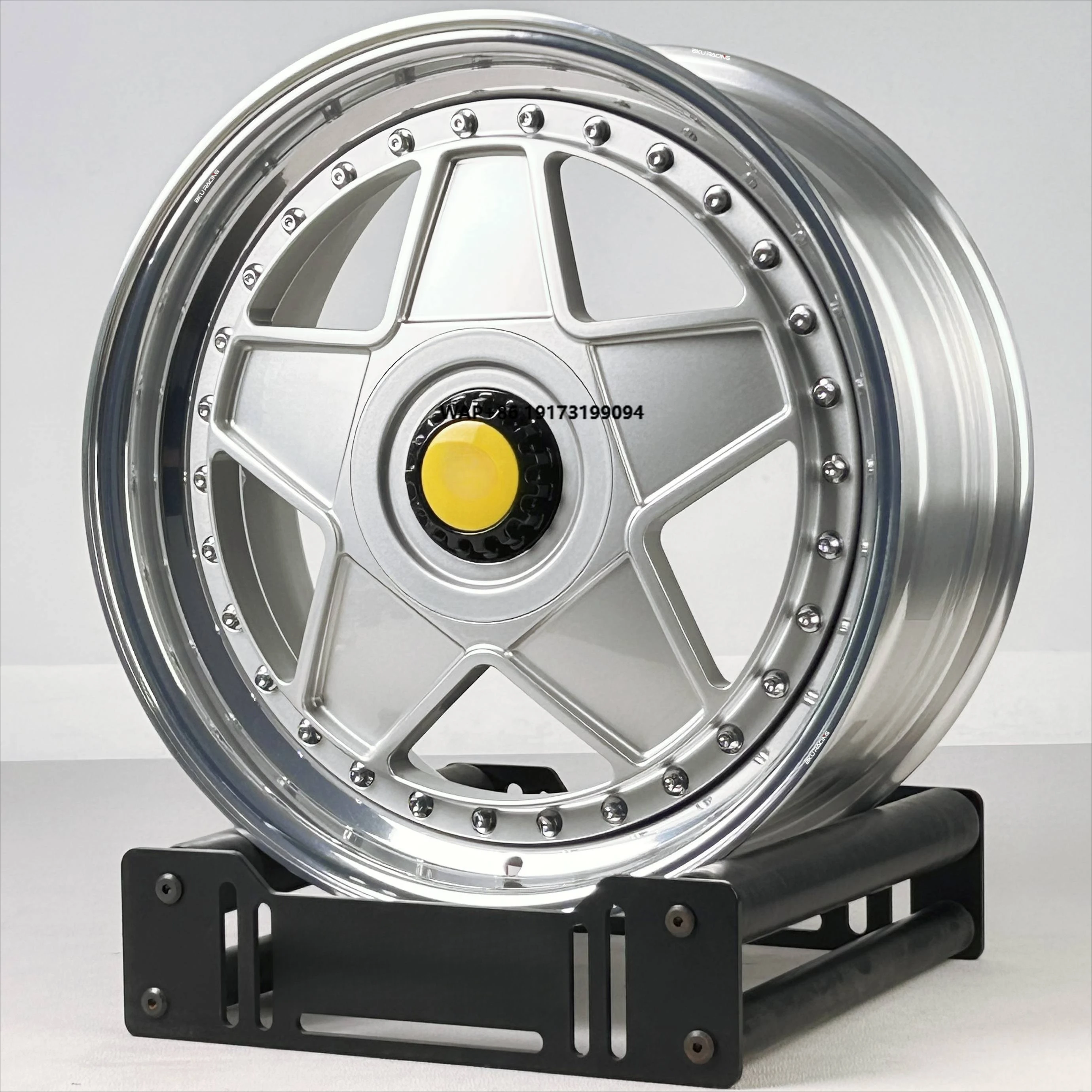 

Bku 2 Piece Wheels for F355 360 456 328 550 599 F430 F50 F40 Forged Wheel 18 19 20 Inch Rim Deep Dish Alloy 5x108 wheels