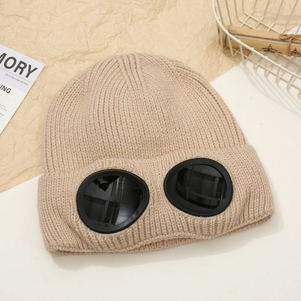 Ausgefallene und niedliche Mütze, warm und bequem für Herbst und Winter, atmungsaktive Strickmütze, lässige und einzigartige Alien-Brillen-Beanie. – Detail 5