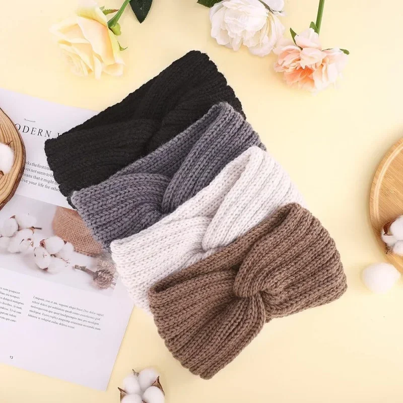 

Women's Winter Warm Headwear-Thick Mesh Earband Hair Accessory Winter Headwear Equipment For Cold Weather Fashionable Hat