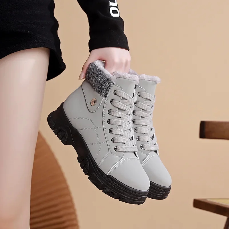 

2024 Winter New Cashmere Women's Boots Korean Version of High Top Warm Cotton Shoes Snow Boots Simple Casual Women's Shoes