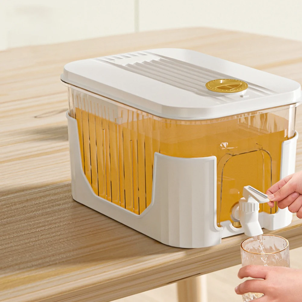 5L Cold Kettle with Faucet & Bracket Refrigerator Juice Pitcher in Refrigerator Iced Beverage Dispenser Cold Water Pitcher