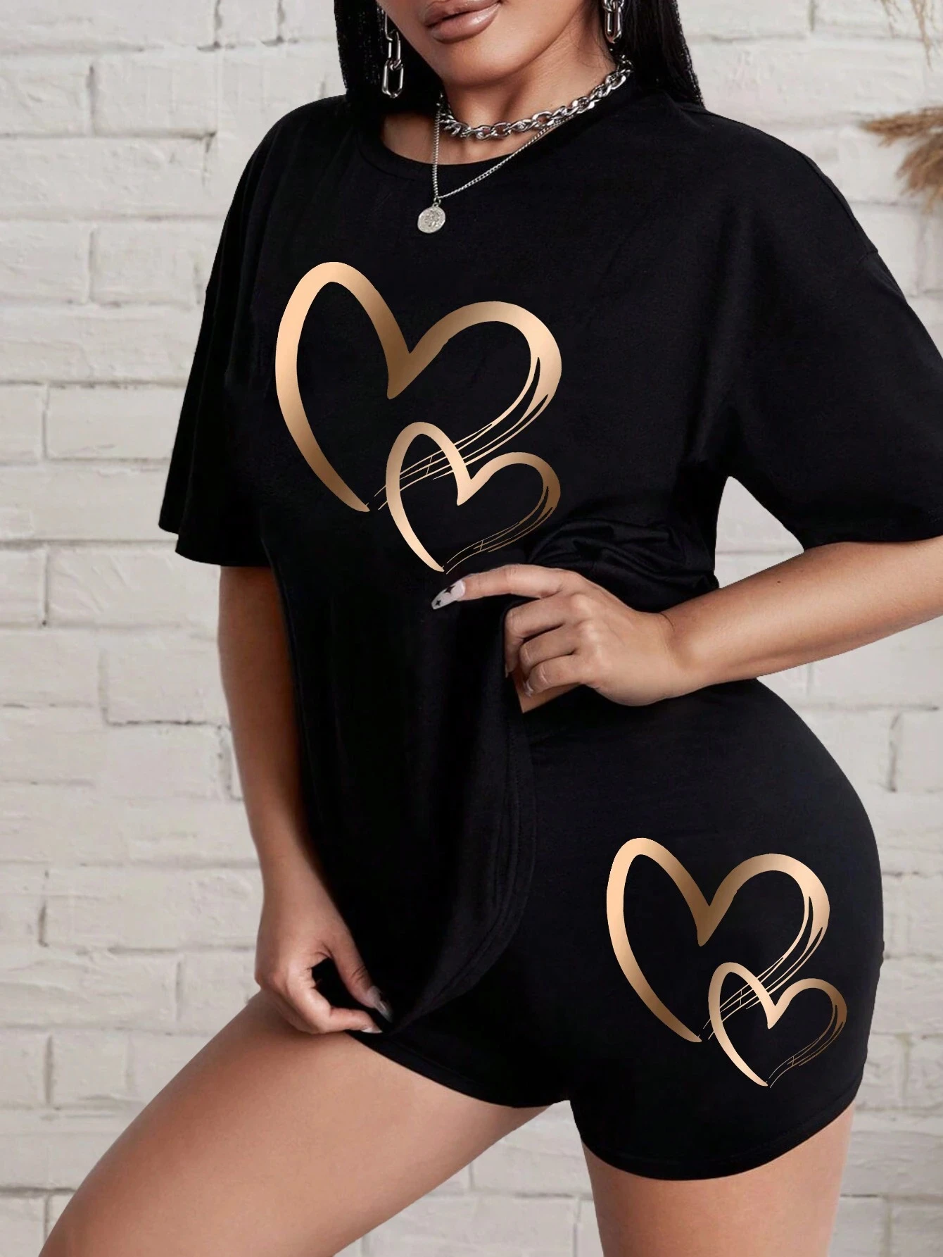 Love Pattern Print Women Cotton T Shirts Two Piece Set Fashion Hip Hop Short Sets Breathable Soft Summer New Shirt Shorts Female