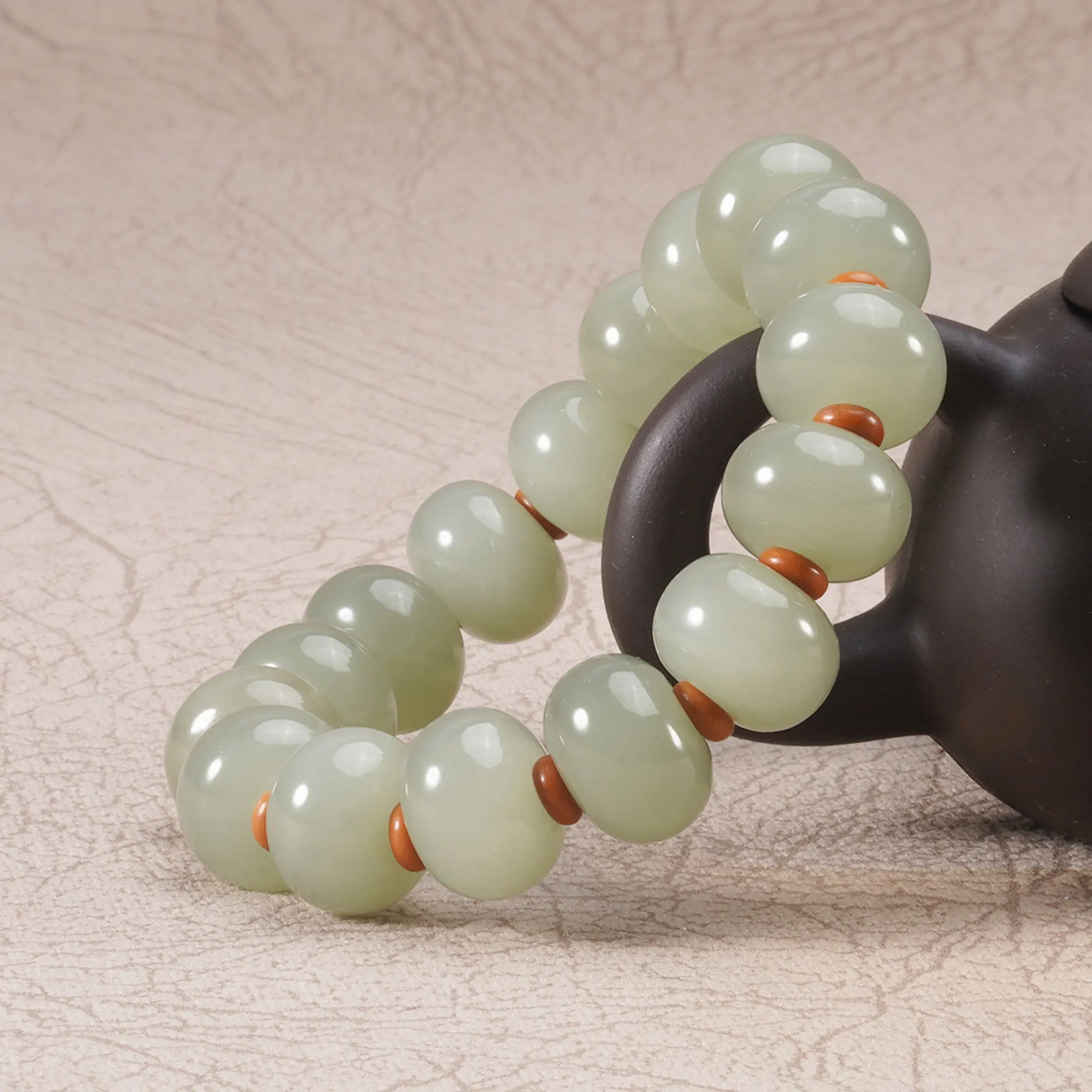 Qingshui Hetian jade abacus bead bracelet, natural jade bracelet, lake water green Hetian jade bracelet, beaded with beads, real view 5