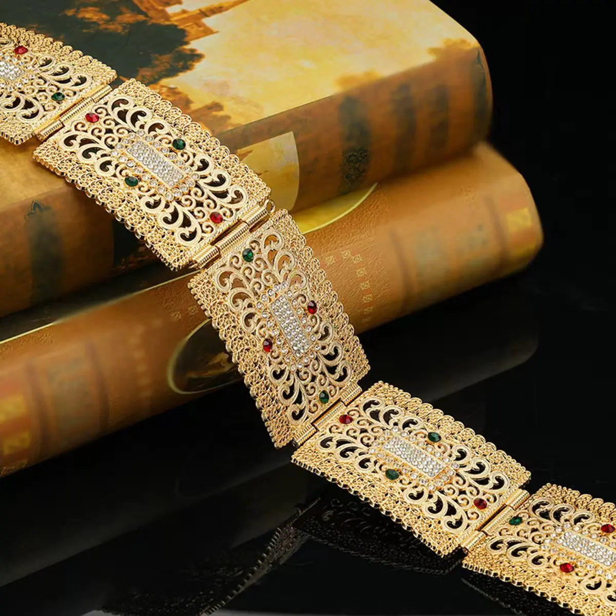 1-ヴィンテージ宮殿風女性用ローブベルト、亜鉛合金製、中空彫刻とラインストーンの象嵌、長さ調節可能、モロッコ女性の結婚式の宴会ジュエリーウエストチェーン