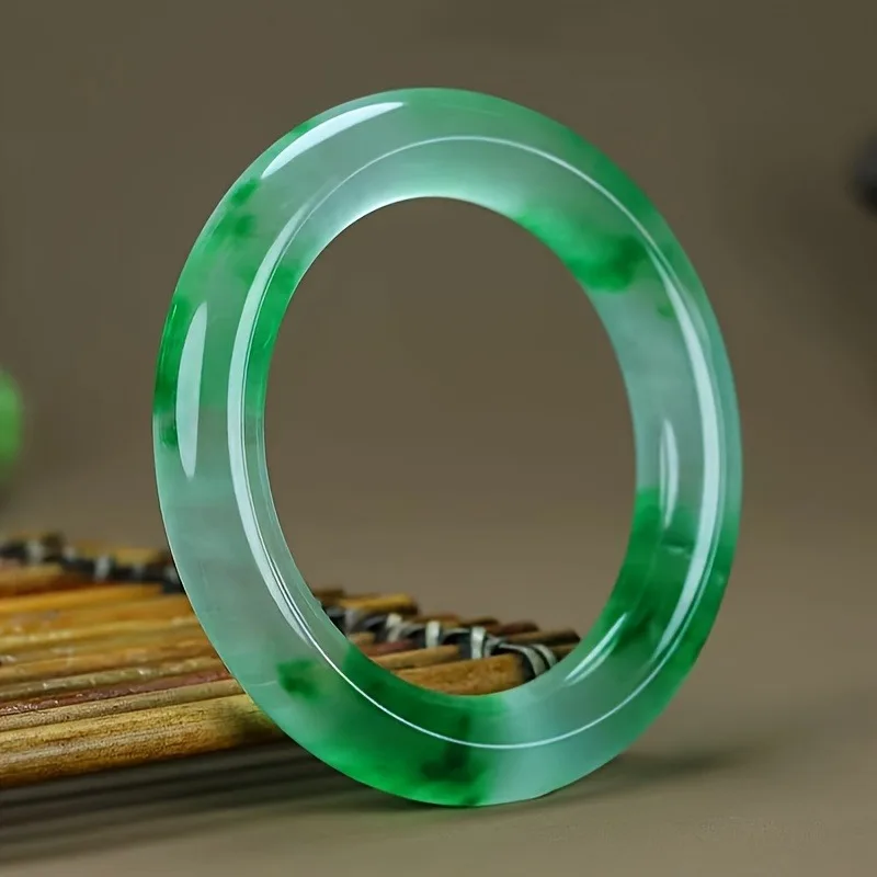 

Ice Kind Natural Stone Bracelet, Fat Round Bar Floating Green Flower Bracelet, Couple Versatile Model