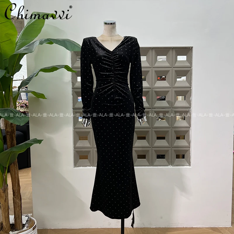 حار حجر الراين الخامس الرقبة مطوي ذيل السمكة مساء اللباس النمط الأمريكي مثير أنيق كم طويل Bodycon فستان أسود طويل للنساء