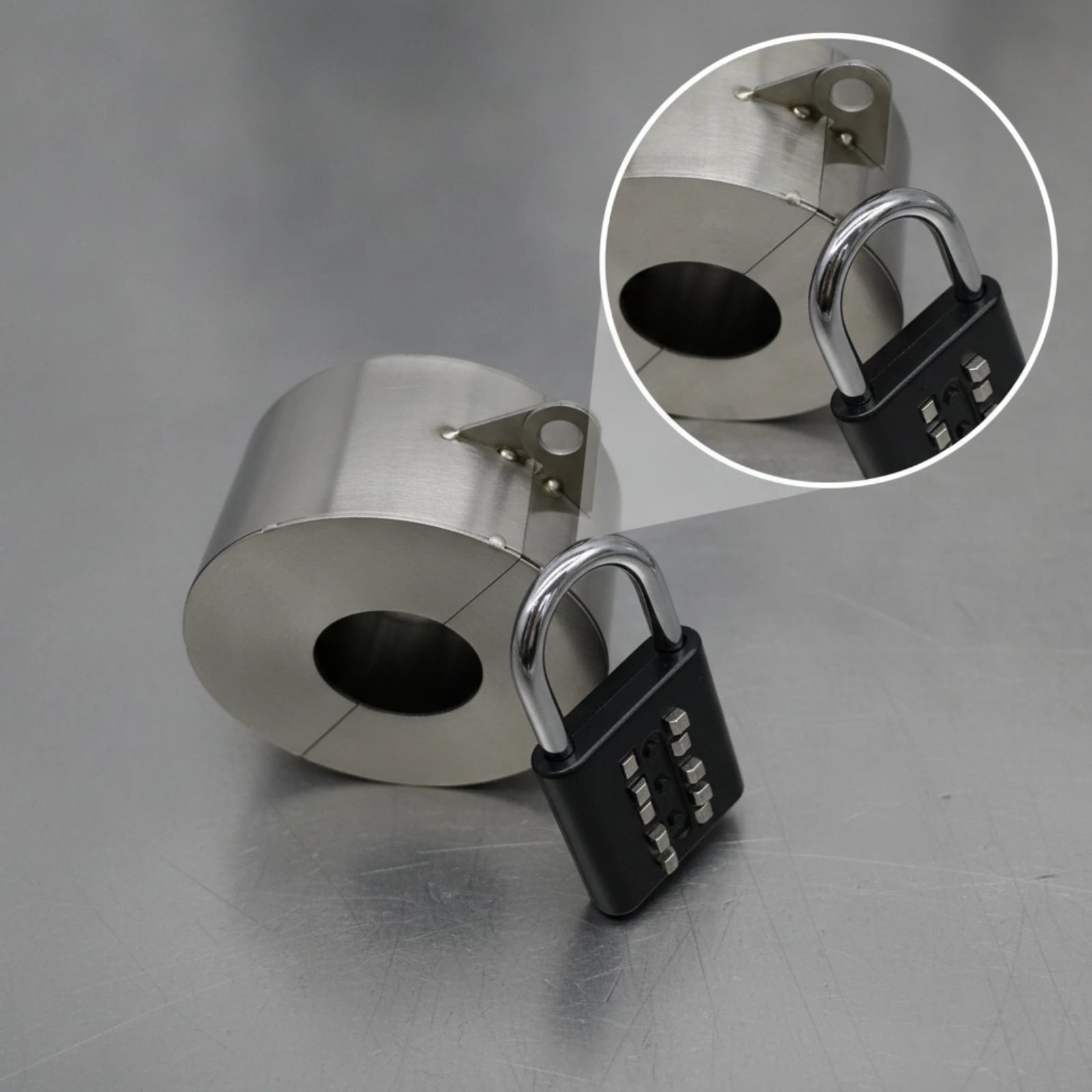 Outdoor Faucet Lock Cover with Padlock Rust-Resistant Faucet Lock Cover with Padlock Valve Lockout Device Heavy-Duty Lockable