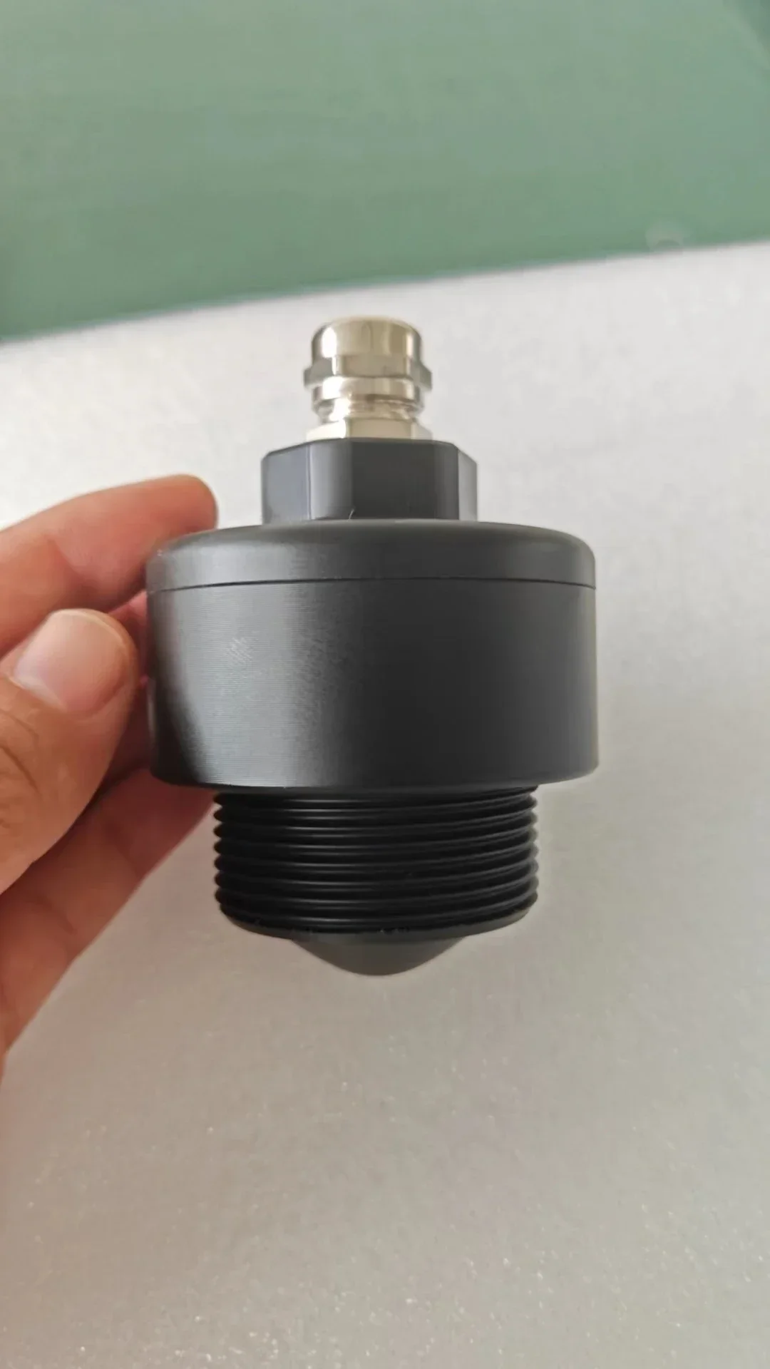 80GHz 2-wire 4-20mA water level sensor Intelligent contactless water level measurement liquid level sensor