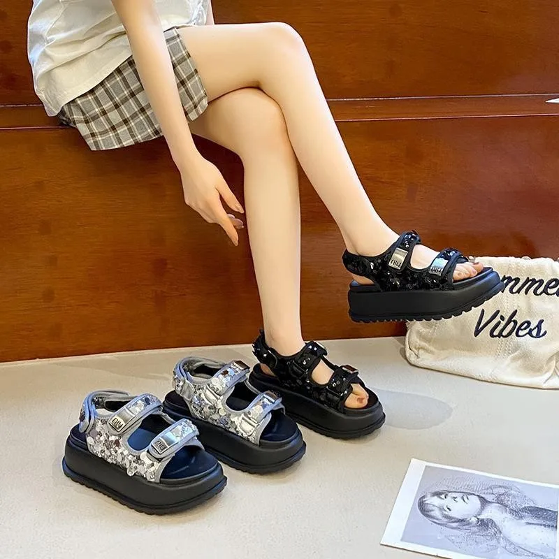 

2025 New Summer Sequin Outer Wear Thick Sole Height Increasing Fashionable Casual Beach Roman Sandals Women Shoes