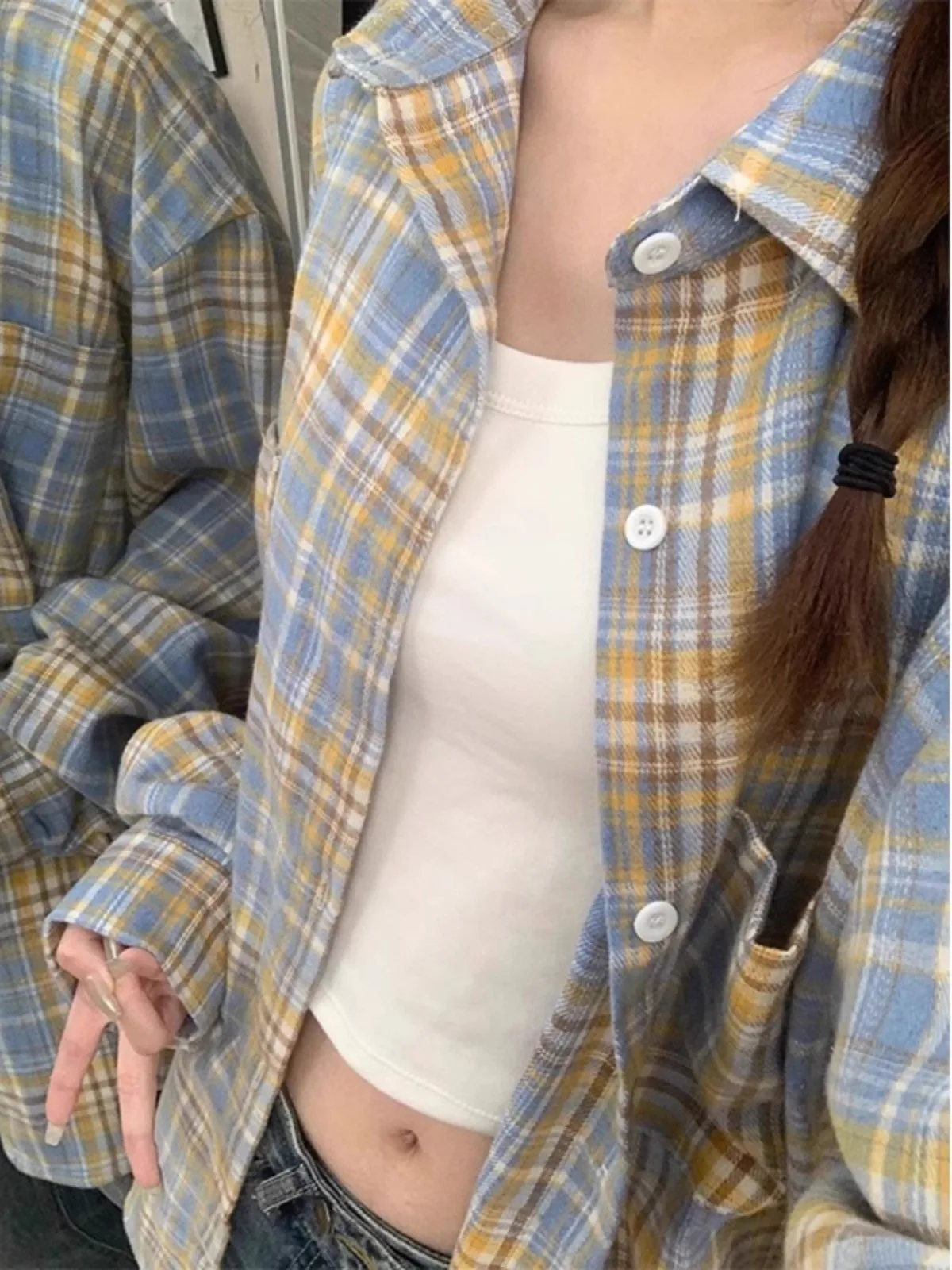 Blue and yellow grid
