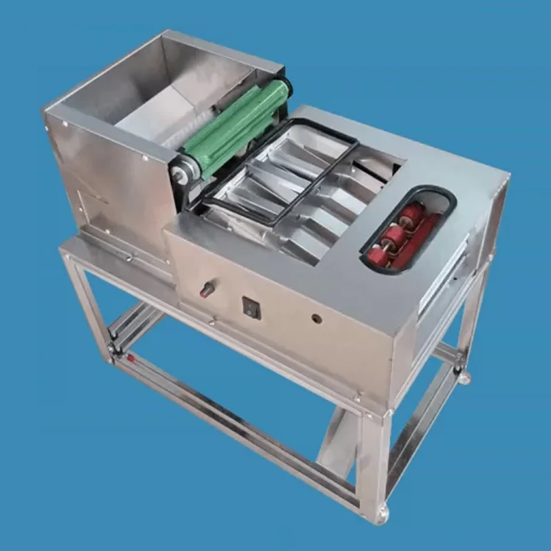 Automatic Pea Shelling Machine Automatic Feeding Pea Shelling Machine Suitable for Shelling Legumes, Soybeans, and Peas