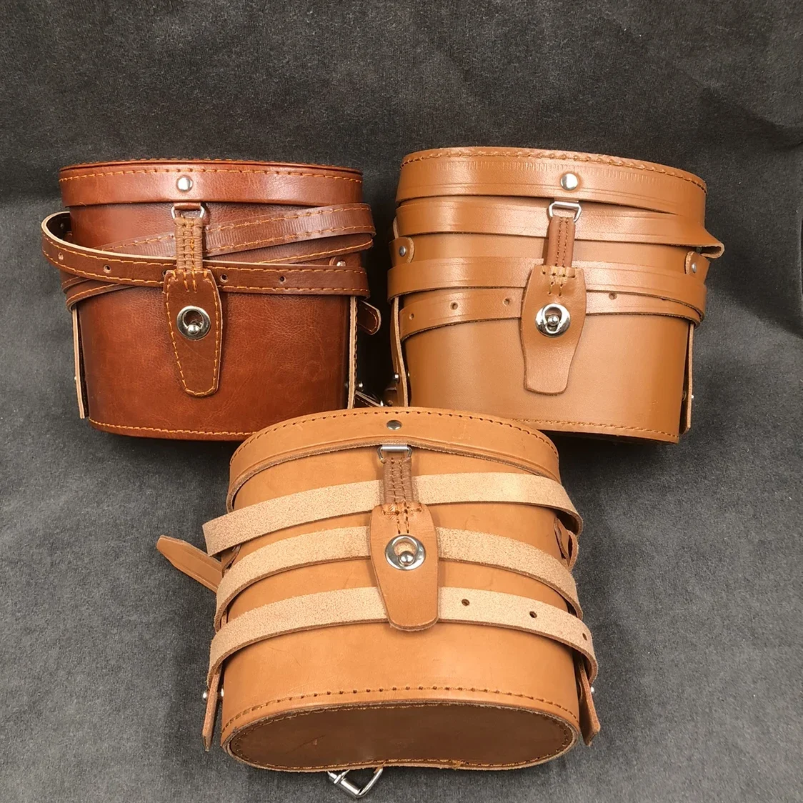 

62 type 8x30 binoculars cowhide box accessories
