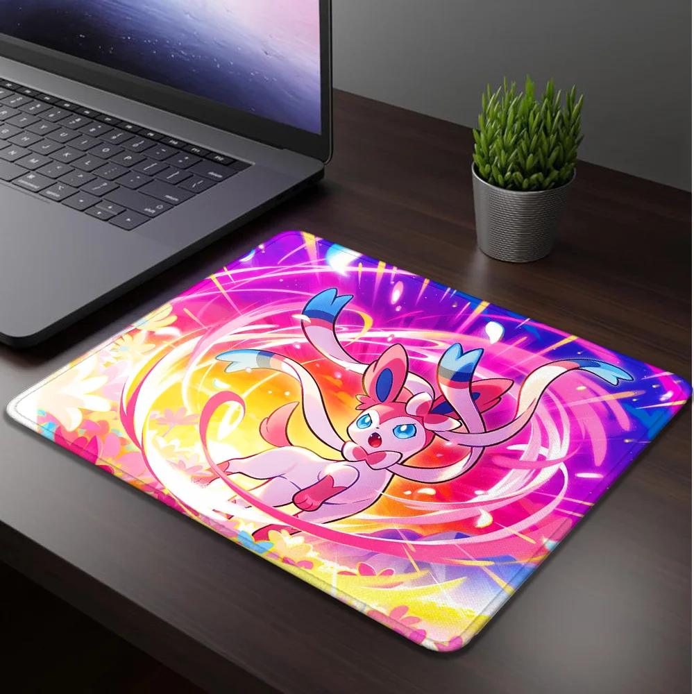 P-Poke-mones Kleines Mauspad, Computertischunterlage, Gamer-Zubehör, Gaming-Laptops, Mauspad, Büro-Mauspad, Schreibtischunterlage, Matten, Tastatur