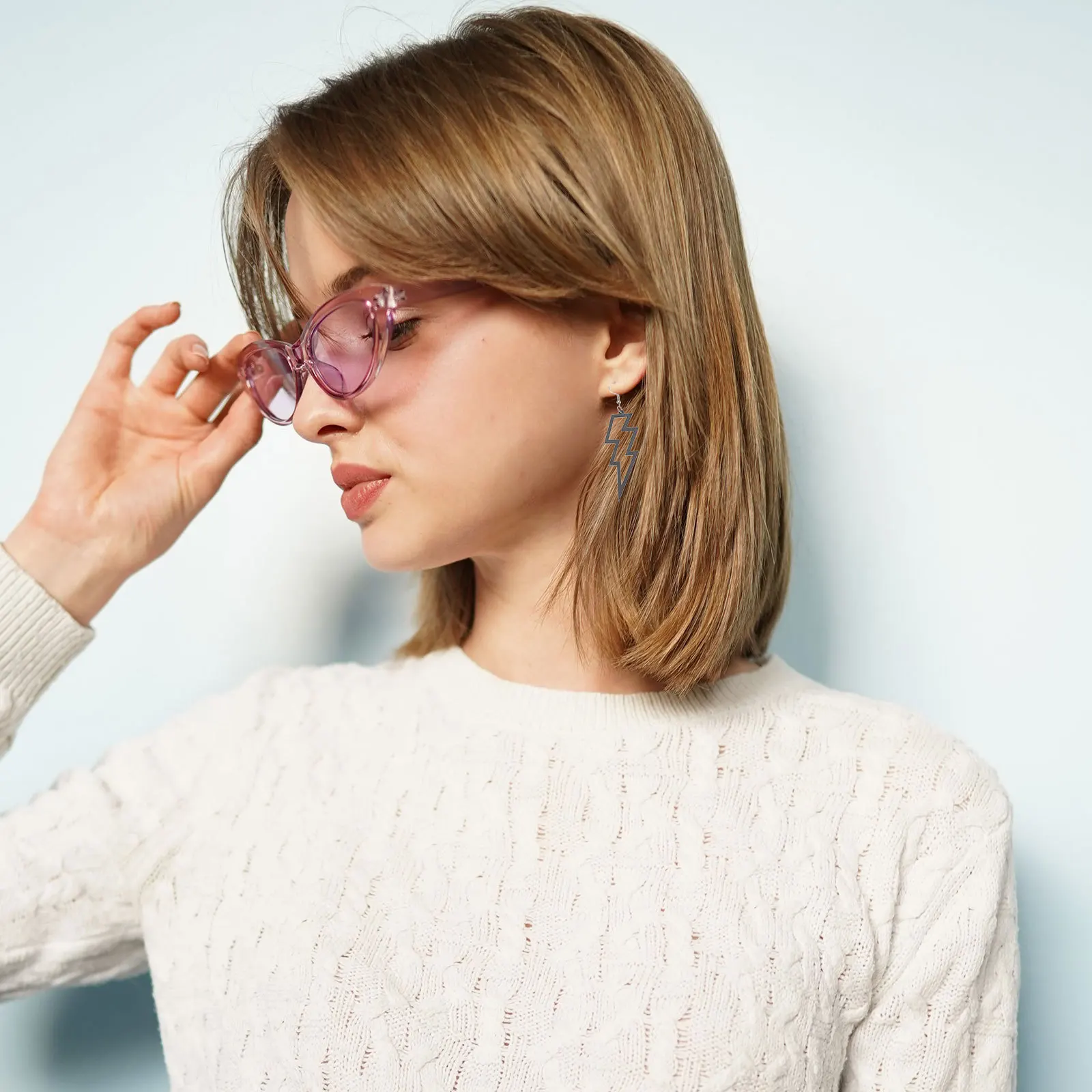 

1Pair Punk Style Earrings Creative Fashion Ear Studs Decorative Jewelry Stylish Ear Accessories for Party Outfits