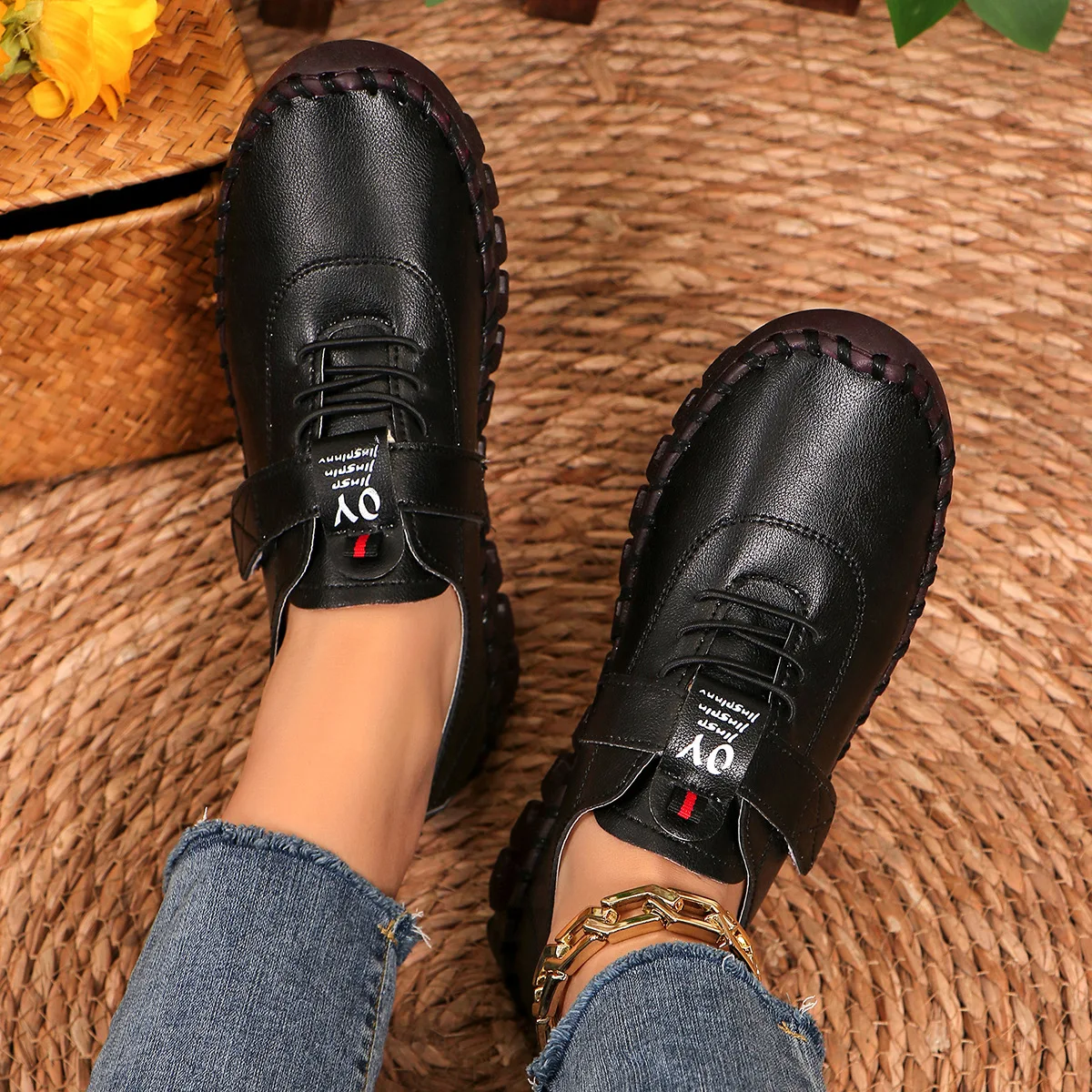 Women Orthopedic Fashion HandSewing Loafer Round Toe Non-Slip Mom Leisure Walk Shoes Big Size 43 44 Handmade Faux Leather Flats