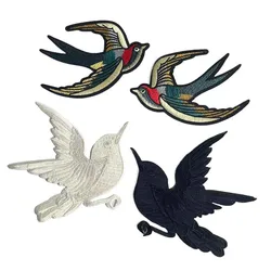 1 Pair Beautiful Bird Fabric Badge Applique Clothes Stickers,Retro Swallow Embroidery Iron On Patches DIY Sewing For Clothing