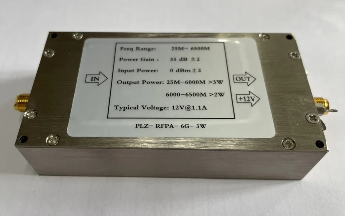 30-6000MHz 3W power amplifier ultra wideband signal source interference source amplification high gain and high flatness