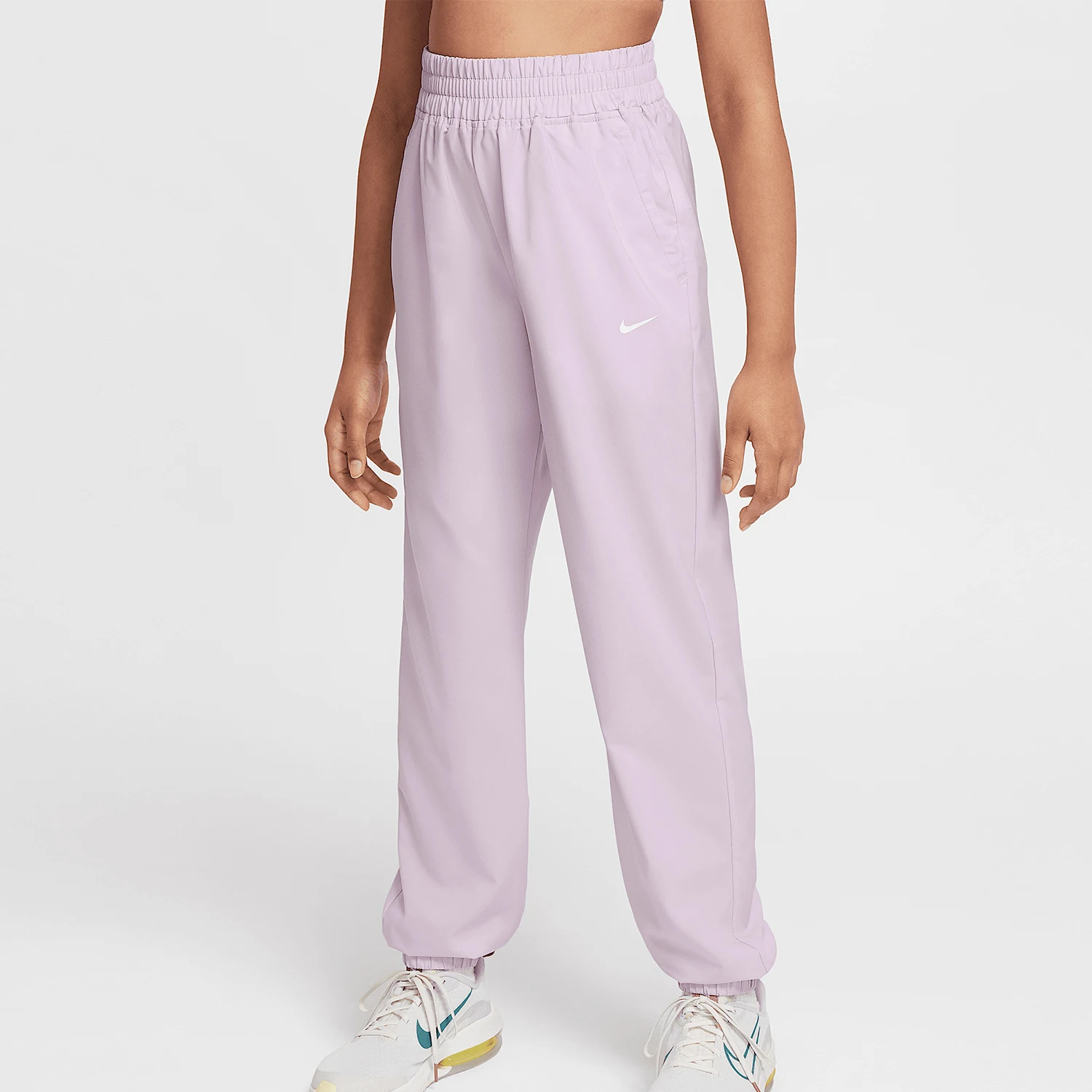 

Nike Authentic Dri-FIT One Big Kids' Woven Sport Training Pants FD2857-537