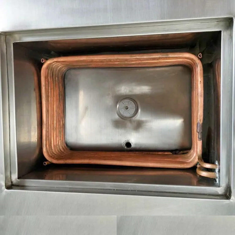 Nuova macchina per gelato commerciale Macchina automatica per ghiaccioli Macchina per ghiaccioli di frutta con congelatore per ghiaccioli