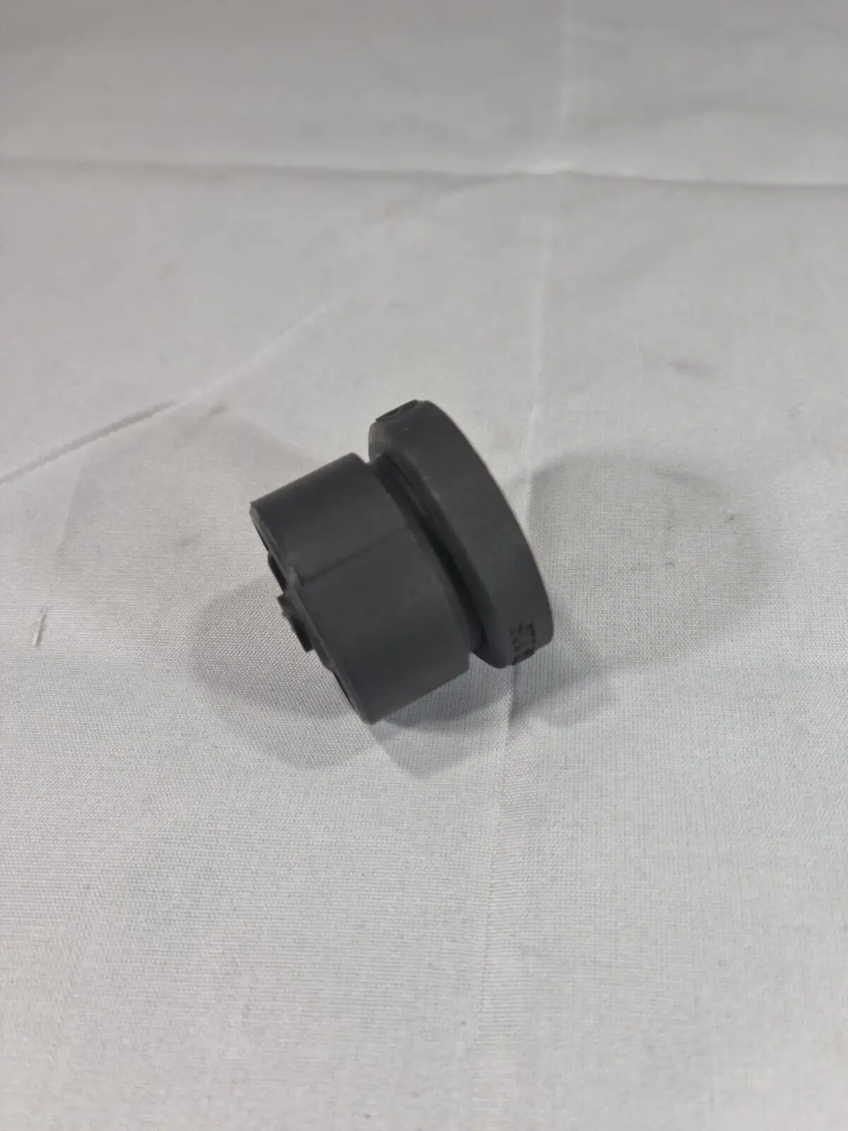 1pcs Car Engine Cover Rubber Mount Replacement Parts Kits  For Nissan Qashqai J11 2014 2015 2016 2017 Car Accessories Wholesale