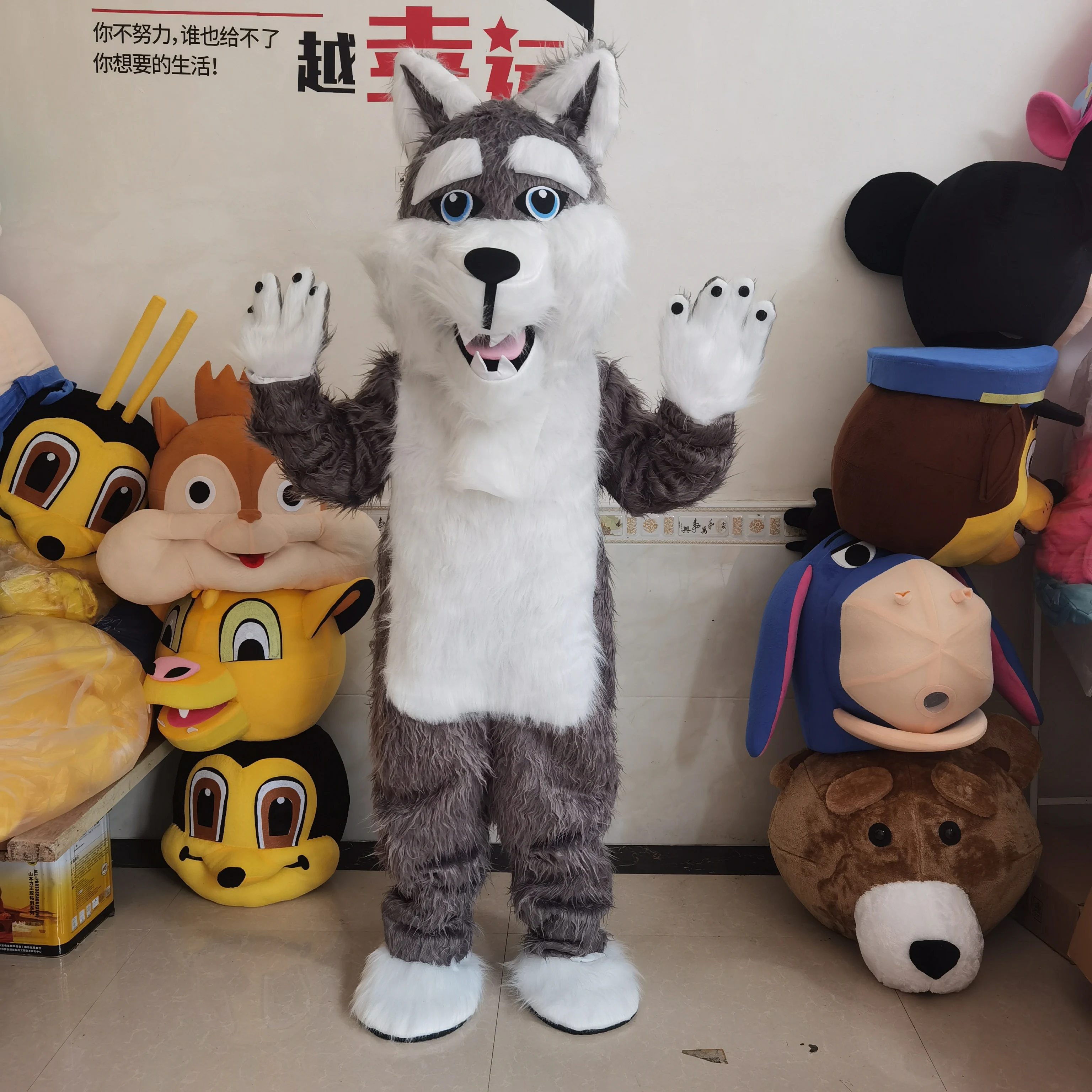 Traje de cosplay de lobo gris, perro husky, mascota de Lobo, zorro, muñeca de dibujos animados de anime, traje de actuación de Carnaval de halloween