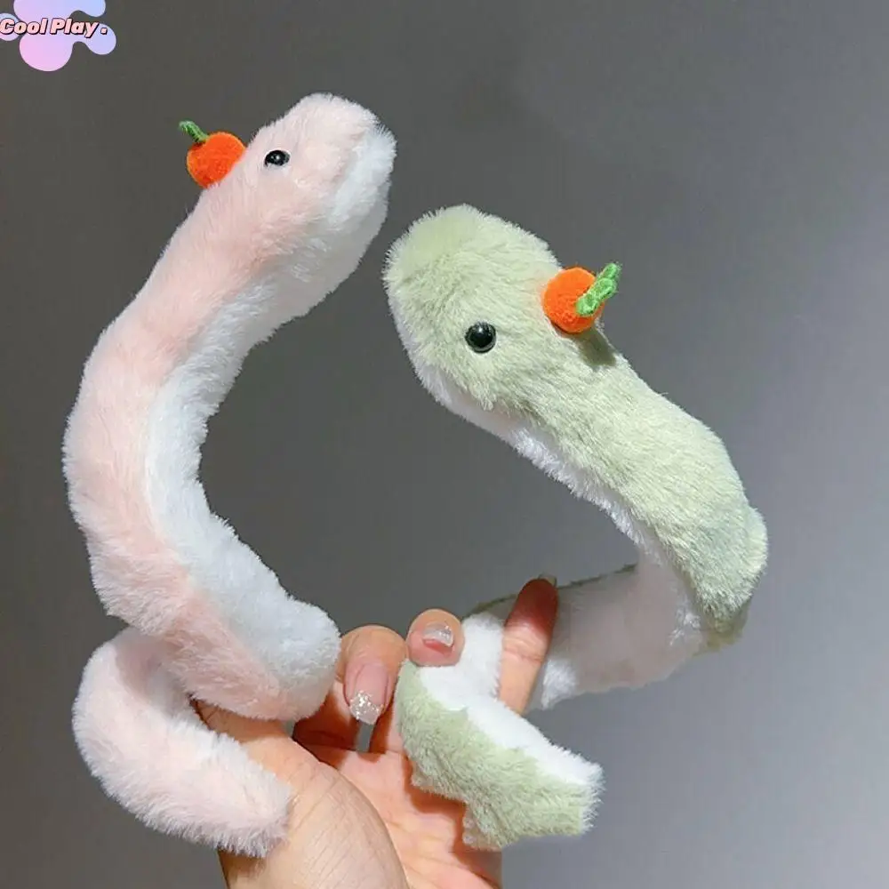 

Plush Year of The Snake Plush Toy Wrap Around Arm Little Snake Snake Stuffed Plush Doll Soft Kawaii Snake Animal Doll Car Decor