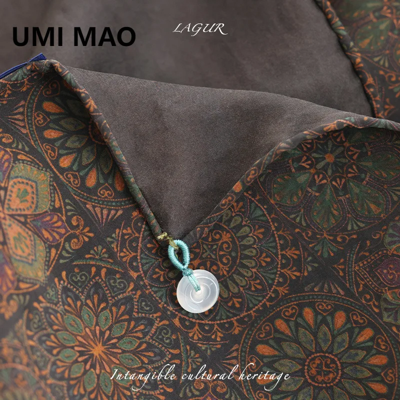 

UMI MAO Intangible Cultural Heritage Xiangyun Silk New Chinese Style Traditional Texture 100% Mulberry Silk Scarf Handmade