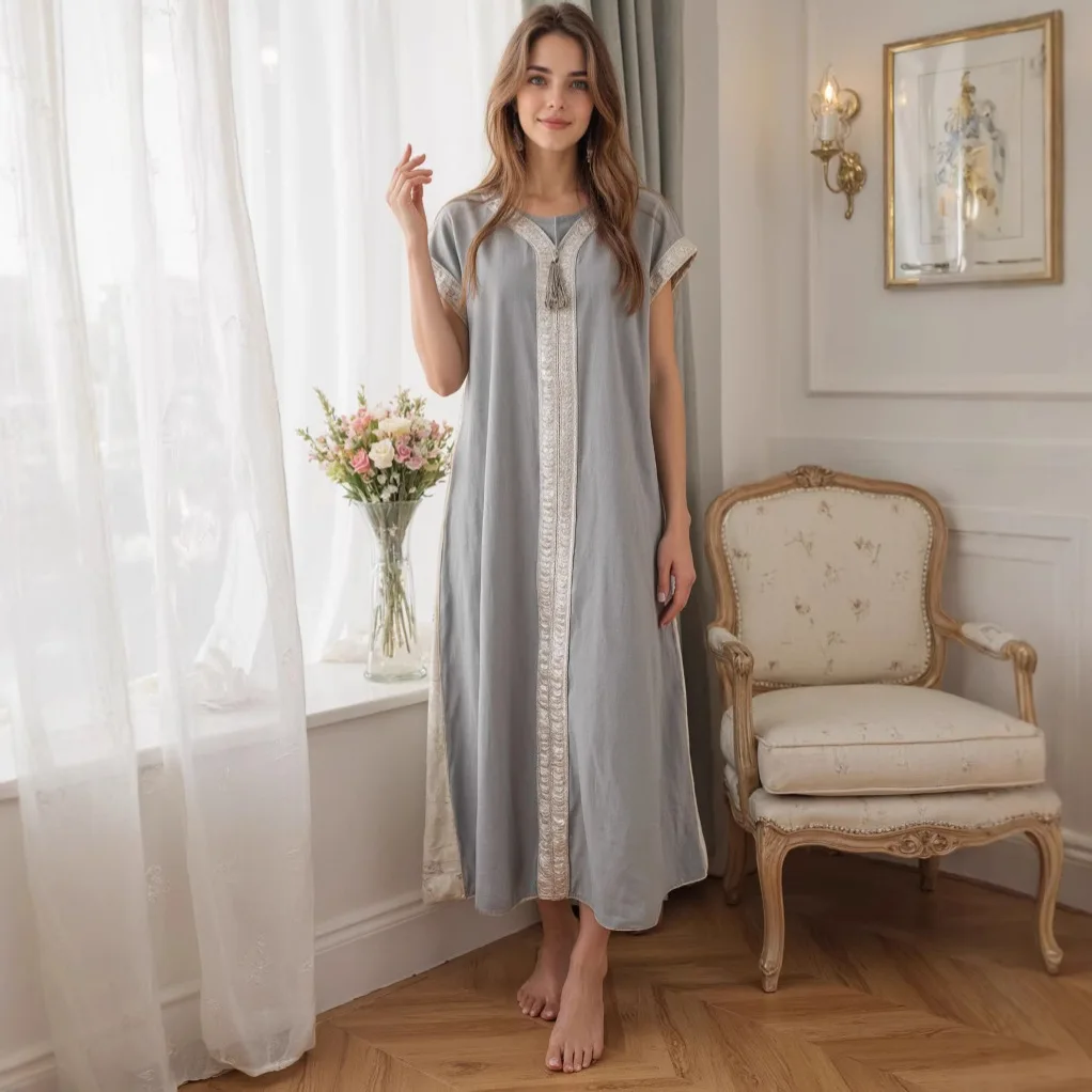 ชุดเดรสยาวแบบอาบายะห์สำหรับผู้หญิง ผ้าต่อหน้าหลัง แต่งลูกไม้สีเงิน ดีไซน์หรูหรา สไตล์อิสลาม แฟชั่นดูไบ