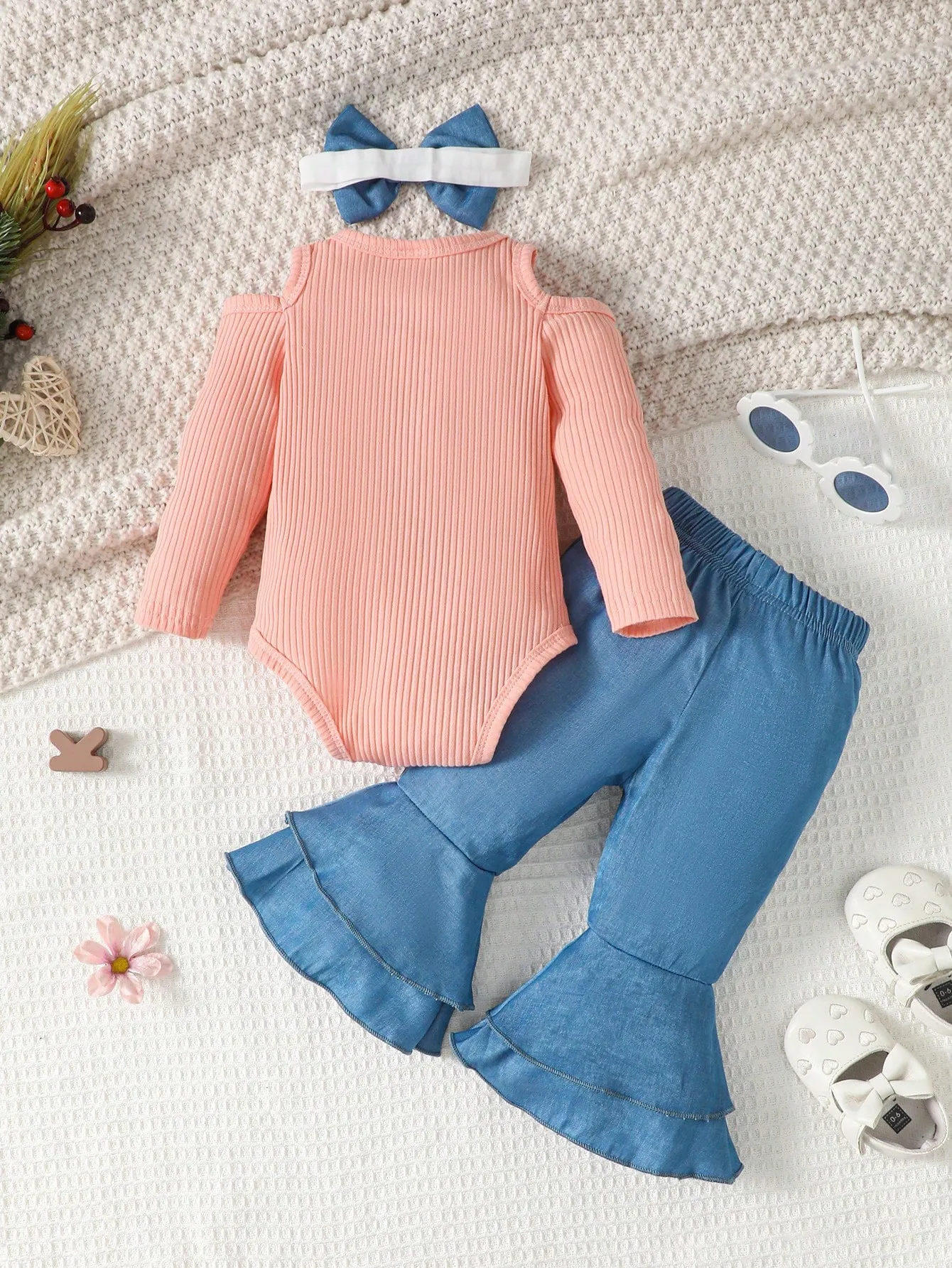 Baby Girl Spring and autumn long-sleeved one-piece dress with imitation jeans bell-bottoms two-piece set