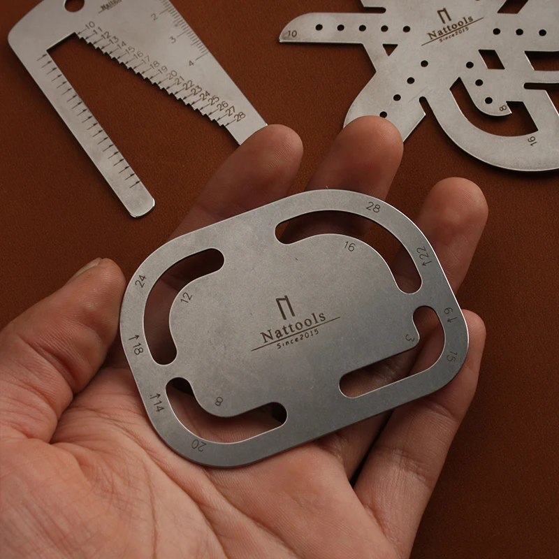 Nattools Herramienta de medición de correa de reloj de acero inoxidable Plantilla de plantilla de medición de correa de reloj de cuero