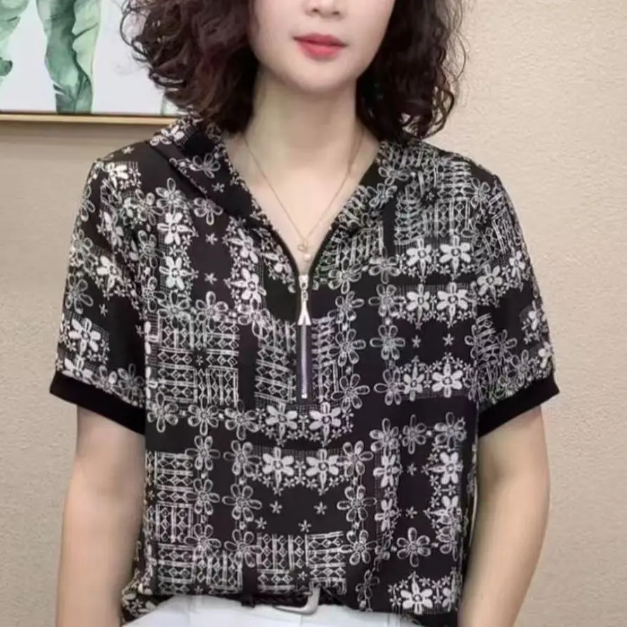 Black Floral Print Women Blouse with Front Zipper Loose Fit Short Sleeve Casual Summer Top
